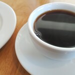 ジャズと喫茶フラニー - たっぷりのコーヒー