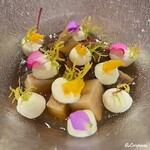 プチレストラン ブーケ・ド・フランス - あわびのボッシエとカリフラワーのムースのコンソメジュレ