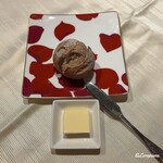 プチレストラン ブーケ・ド・フランス - ブールとバター