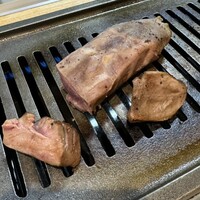 豚焼肉 グルマンズ - 