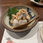 まえだ家 - 桜エビのせ里芋の炊いたん