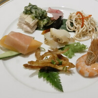 フカヒレ専門店 銀座七芳 - 前菜7種盛り合わせ