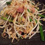 272292917 - もやしとコンビーフ炒め