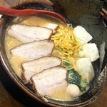麺屋 伍利羅 - 豚骨醤油伍利羅Specialラーメン