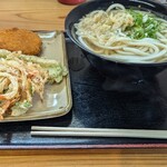 かけ中＋ちく天・かき揚げ・コロッケ