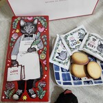 CHERIE MAISON DU BISCUIT - ヒグチユウコさんとのコラボ缶(*≧∀≦)