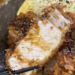 とんかつ檍 - サクッと噛み切れる柔らかいお肉