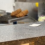 とんかつ檍 - 揚げてから暫く置いてました　