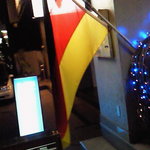 ラインガウ - ドイツ国旗が目立つ入り口