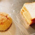 Ｂｒｅａｄ Ｃｒａｆｔ　オオウラ - メロンパン、浅香食パン