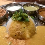 DALIN - ポンニライスとポディ