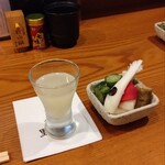 里葉亭 - 食前酒とお漬物