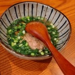 里葉亭 - 鶏団子のスープ