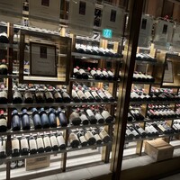 シュン - ワインがぎっしり