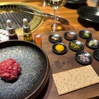 中目黒焼肉 登牛門 - 