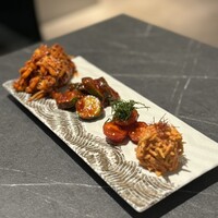 #ヒロキヤ六本木 - キムチ盛り合わせ