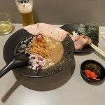 豚骨拉麺専門店 豚野郎 - 