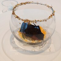 Alchimiste - 山形産洋梨、チョコレート