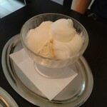 カフェラッテ - 洋梨とバニラ