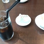 中国料理 天龍 - アイスコーヒー、杏仁豆腐