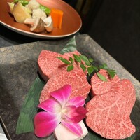 本格肉料理 丸小 - 
