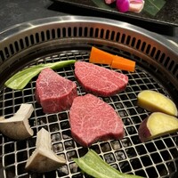 本格肉料理 丸小 - 