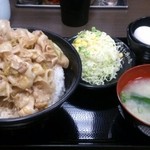 Densetsu No Sutadonya - 生姜丼セット 飯増し・肉増し