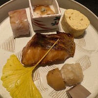 丸の内一丁目 しち十二候 - 