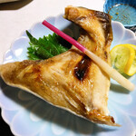 池田屋旅館 - ハマチかま焼き