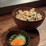 鉄板焼 とよ田 - ガーリックライス