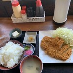 スーパーキッチン かさや - やわらかとんかつ定食 1099円