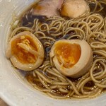 HARE tokidoki MUGI - 味玉　この半熟卵がちょうどいい感じ