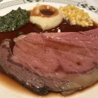 ロウリーズ・ザ・プライムリブ 恵比寿ガーデンプレイス店 - 