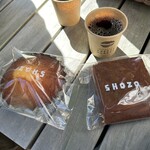 SHOZO COFFEE KARUIZAWA - 活动摊位购买的马德琳和烤巧克力，咖啡是品尝尺寸