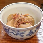 桶家乃隠居 - いかと里芋の炊いたん