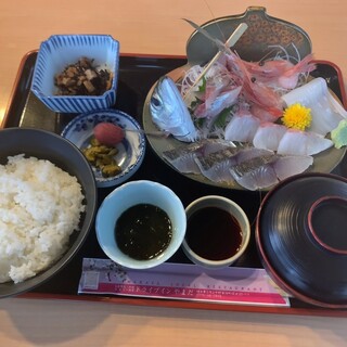 ドライブインやまだ - 料理写真: