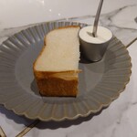 ESPRESSO D WORKS 池袋 - ホイップバター美味しいよ