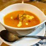 HACHIDORI - トマトとエビのトルティーヤスープ