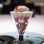 レストラン オオツ - 2024.11 鉾田産とちおとめパフェ