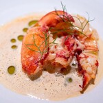 レストラン オオツ - 2024.11 ブルターニュ産オマールブルー アメリケーヌソース フユイユ エストラゴンオイル