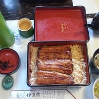 鰻割烹 伊豆栄 本店 - 