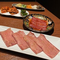 焼肉冷麺 ユッチャン 北新地店 - 