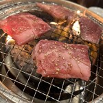 黒毛和牛焼肉 七甲山 - 