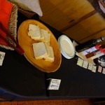 中村屋 - 焼きたてパンも！