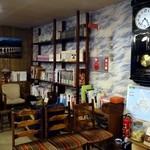 中村屋 - 落ち着いた空気感のロビー