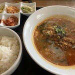 焼肉スマイル寿苑 - テグタンスープ定食