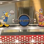 シェフ・ミッキー - 昔はドナルドやデイジーもいました…