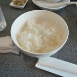 福苑 - 少な目のご飯