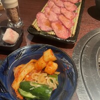 肉匠 牛虎 西中島店 - 