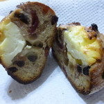 パンやきどころ RIKI - フィリング&クリームチーズたっぷり！